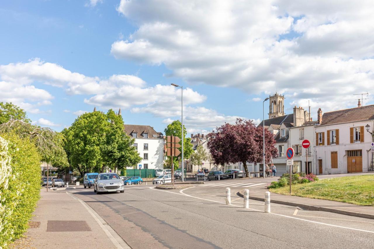 Chic Apart With Parking Apartamento Mantes-la-Jolie Exterior foto